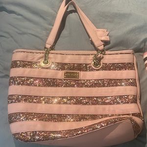 Sparkle pink Betsey tote!